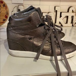 Michael Kors sneakers size 9m